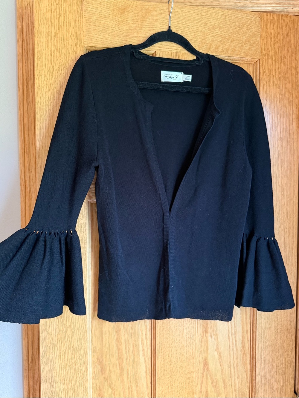 Eliza J Black Bell Sleeve Cardigan Hook & Eye Cropped Layering Sweater Small